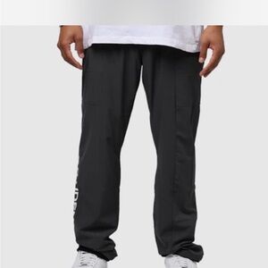 Students Ace Nylon pant NWT